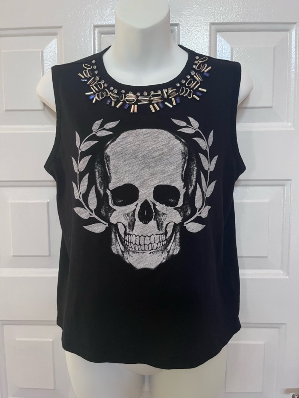 WOMENS EXPRESS black white skull jeweled embellished ATTITUDE 76 TANK TOP Small